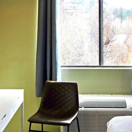 Travelodge By Wyndham Big Bear Lake Ca Zewnętrze zdjęcie