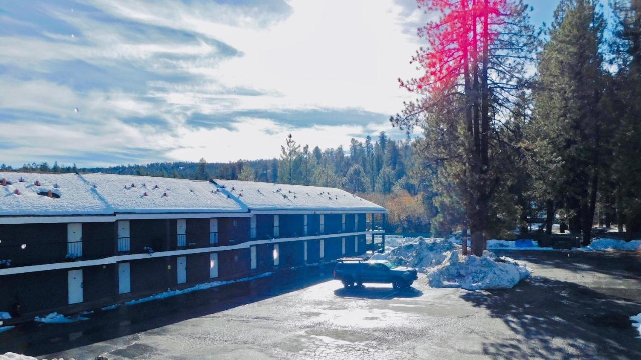 Travelodge By Wyndham Big Bear Lake Ca Zewnętrze zdjęcie
