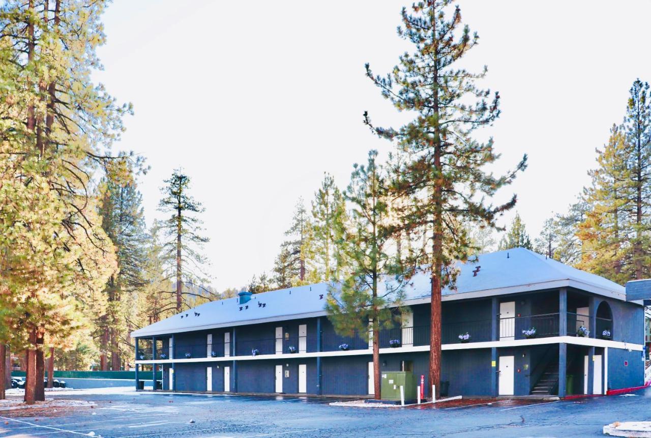 Travelodge By Wyndham Big Bear Lake Ca Zewnętrze zdjęcie